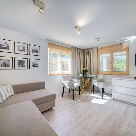 Zoeld Ajtos Haz بيت للعطل Gárdony