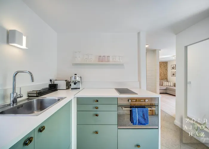 Ajtós Ház Casa de Férias *