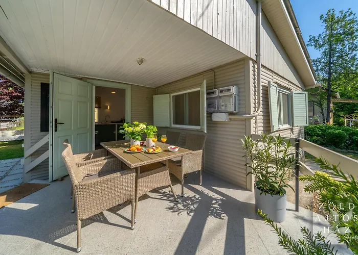 Ajtós Ház Casa de Férias