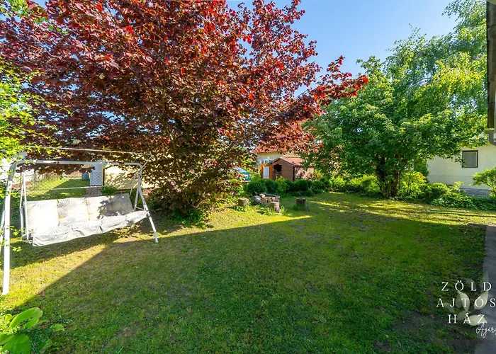 Casa de Férias Ajtós Ház *